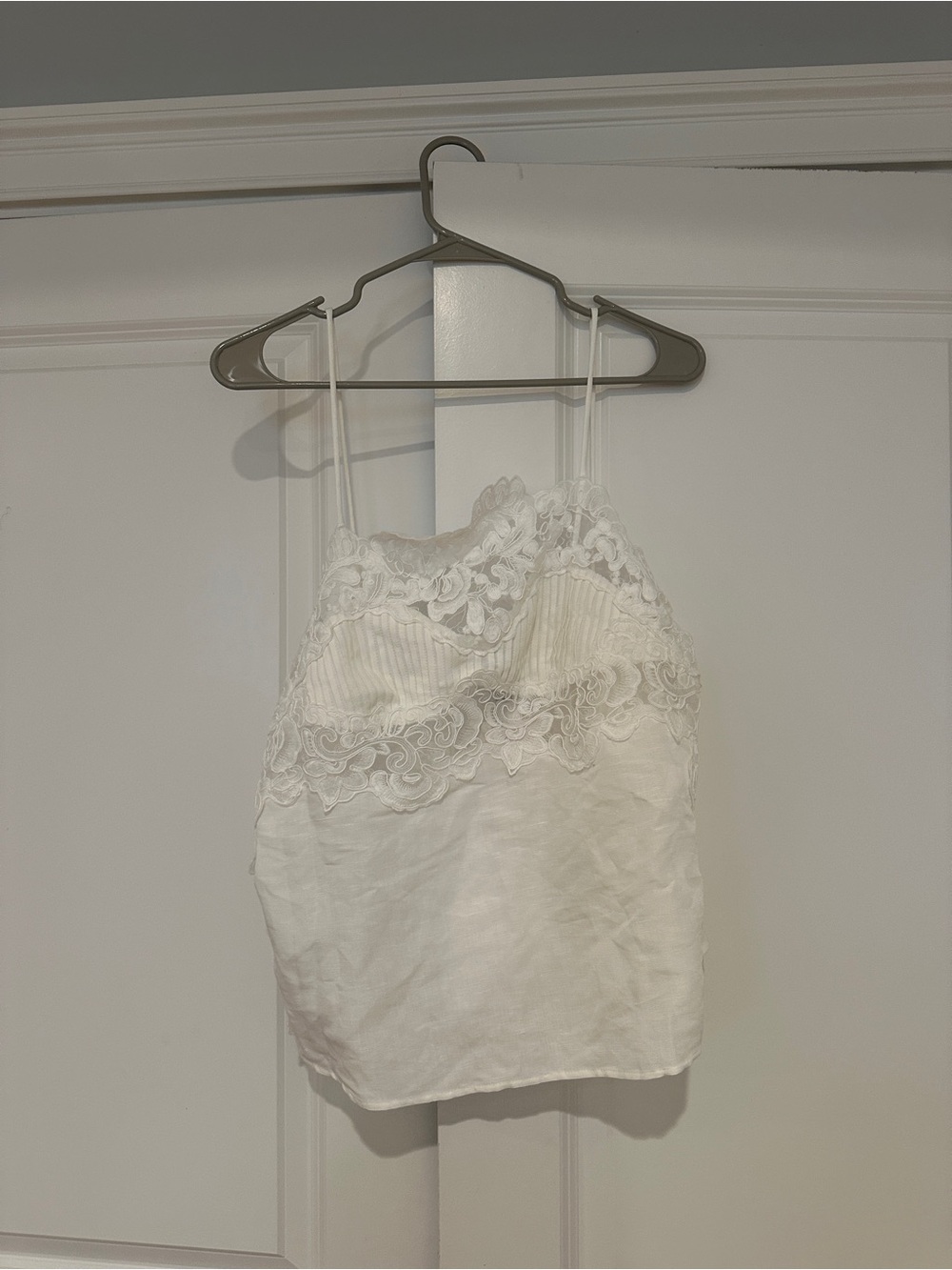 H&M White Lace Trim Satin Tank Top